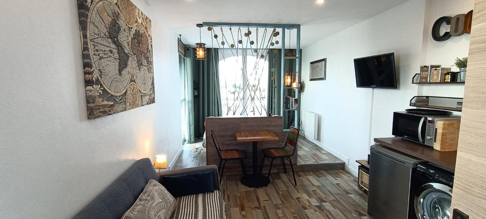Le Sémaphore - studio climatisé, grande terrasse vue mer - parking, wifi La Grande-Motte Exterior foto